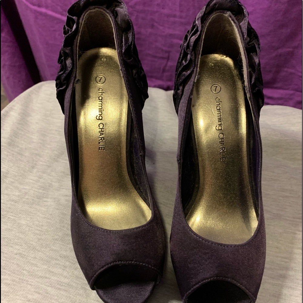💵Charming Charley purple heels sz 7